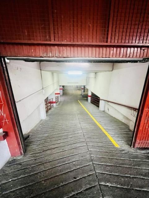 A Orillas Del Pilar Con Parking Zaragoza Eksteriør bilde